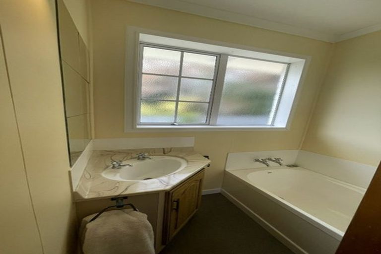 Photo of property in 98 Dipton Street, Kingswell, Invercargill, 9812