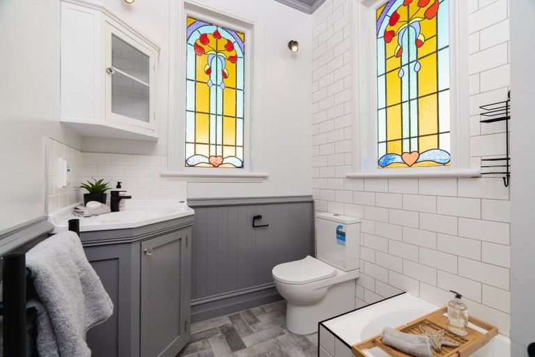 Photo of property in 16 Galloway Street, Mornington, Dunedin, 9011