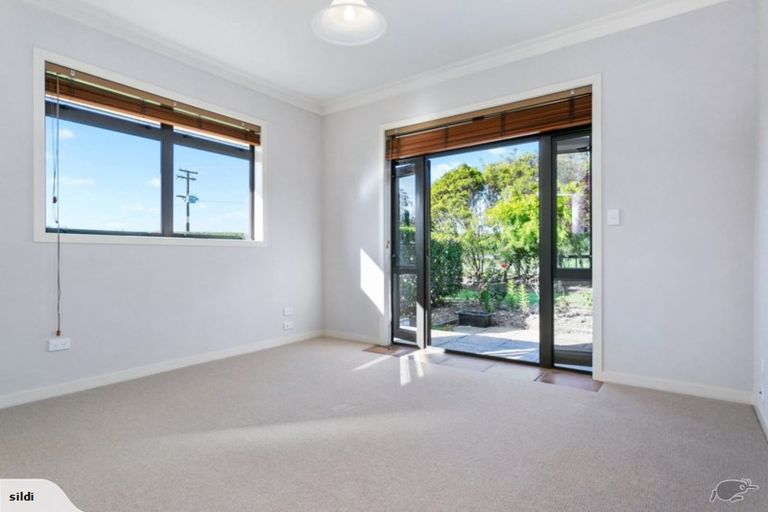 Photo of property in 100 Hooker Road, Tamahere, Hamilton, 3283