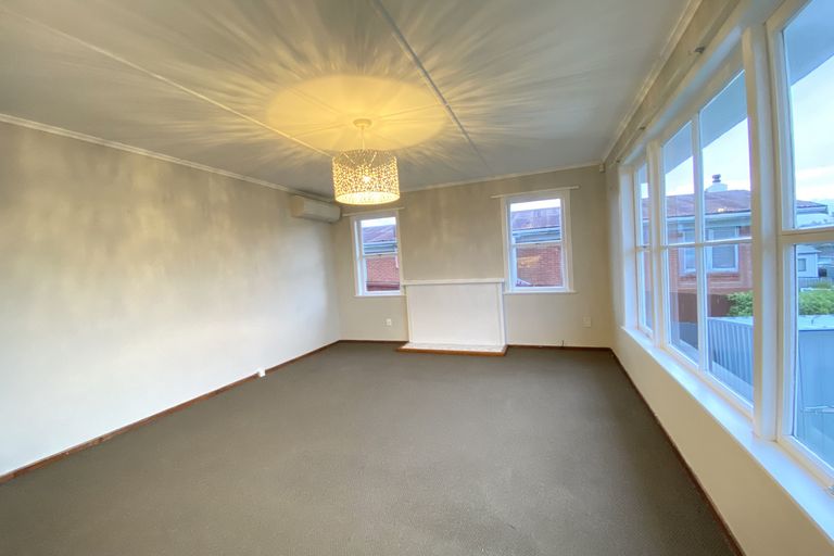 Photo of property in 65 Farquhar Road, Glendene, Auckland, 0602