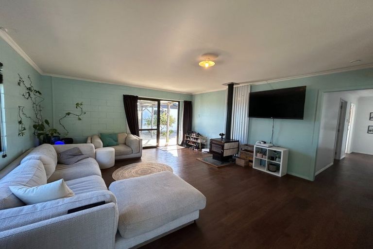 Photo of property in 14 Lake Terrace Road, Little River, 7591