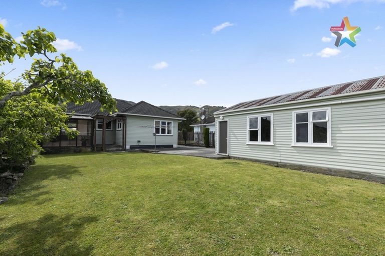 Photo of property in 137 Wise Street, Wainuiomata, Lower Hutt, 5014