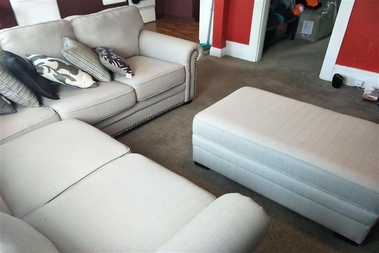 Photo of property in 104 Glenpark Avenue, Frankleigh Park, New Plymouth, 4310