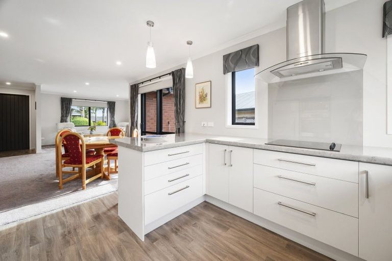 Photo of property in 27 Cambridge Street, Putaruru, 3411