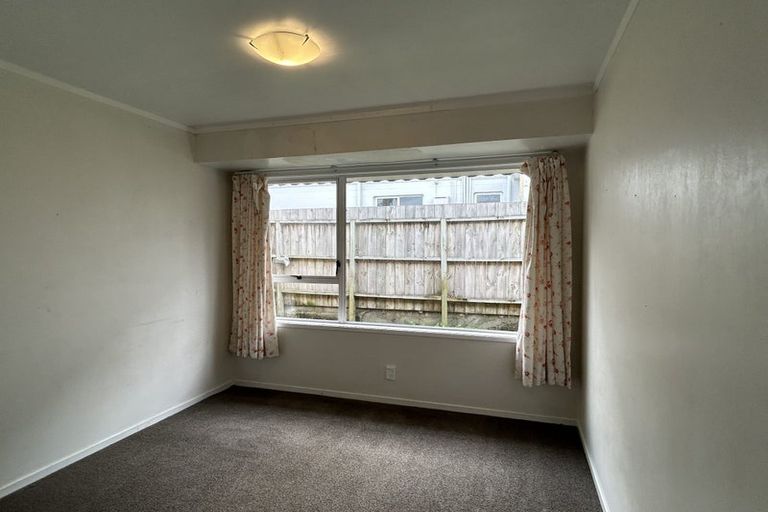 Photo of property in 1/26 Haseler Crescent, Howick, Auckland, 2014