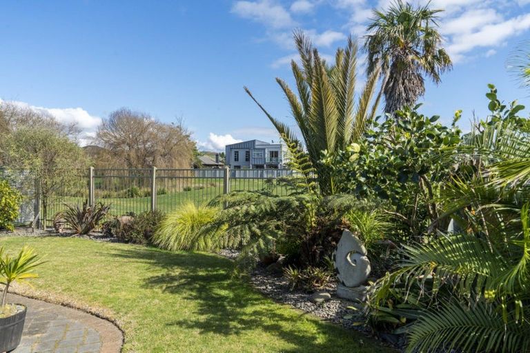 Photo of property in 42 Sovereign Drive, Papamoa Beach, Papamoa, 3118