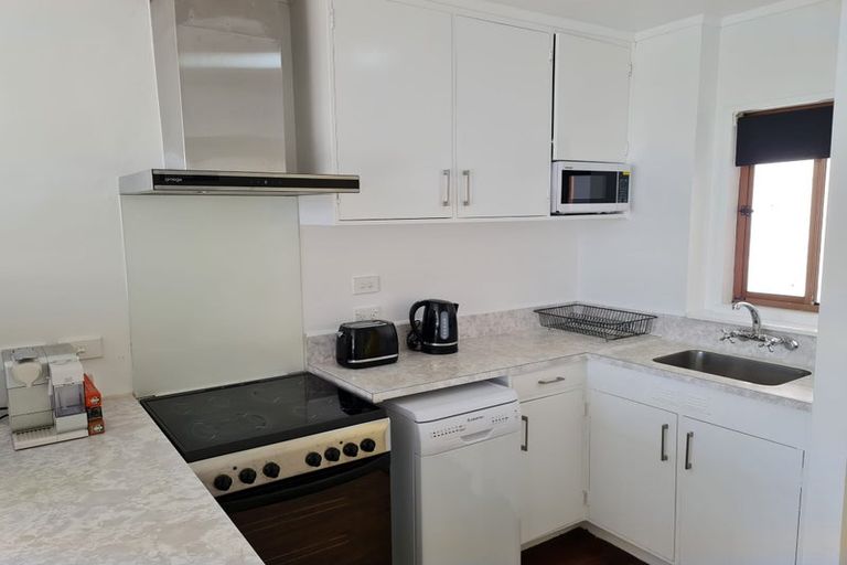 Photo of property in 6/17 Wrights Hill Road, Karori, Wellington, 6012