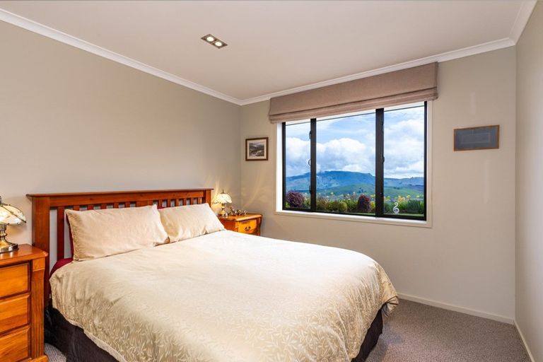 Photo of property in 172 Hill View Drive, Acacia Bay, Taupo, 3385