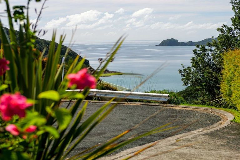 Photo of property in 34 Oneroa Road, Russell, 0202