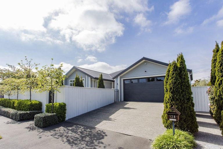 Photo of property in 128 Mays Road, St Albans, Christchurch, 8052