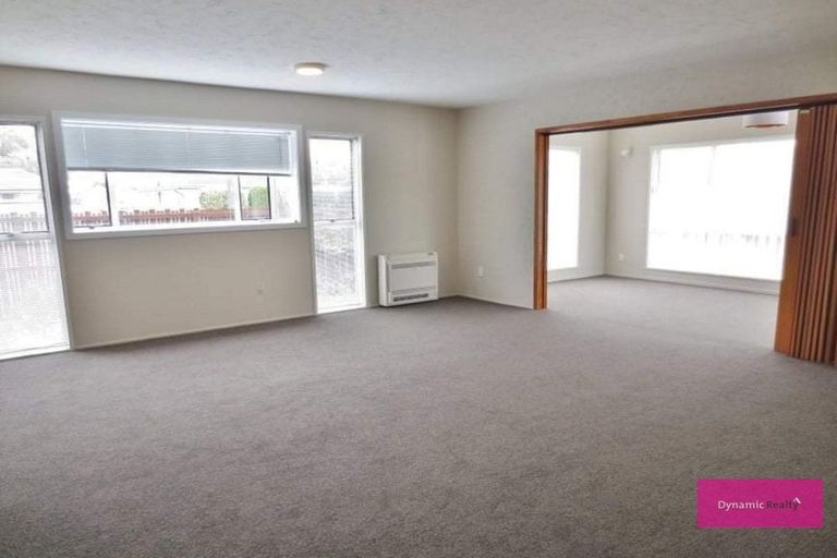 Photo of property in 1/214 Grimseys Road, Redwood, Christchurch, 8051