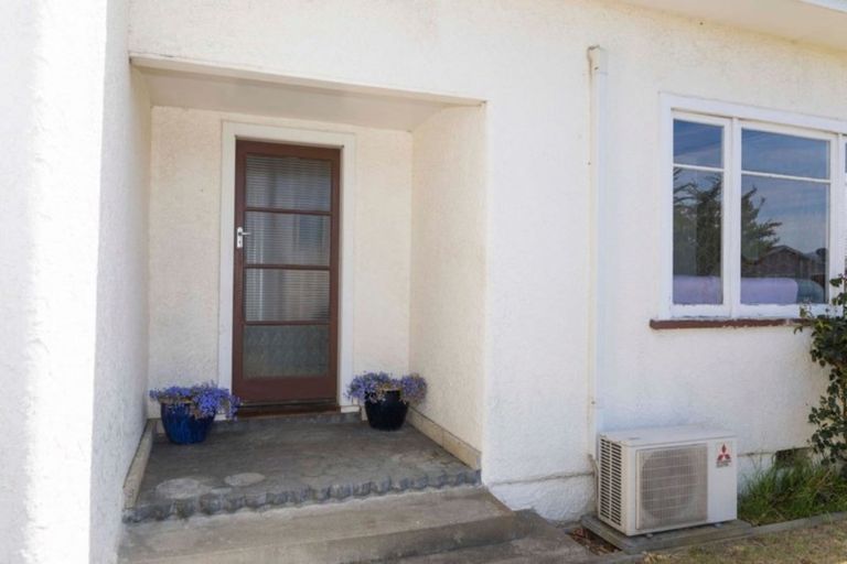 Photo of property in 28 Christian Street, Dannevirke, 4930