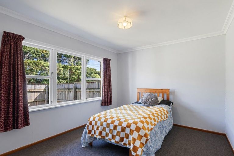 Photo of property in 36 Cambridge Street, Levin, 5510
