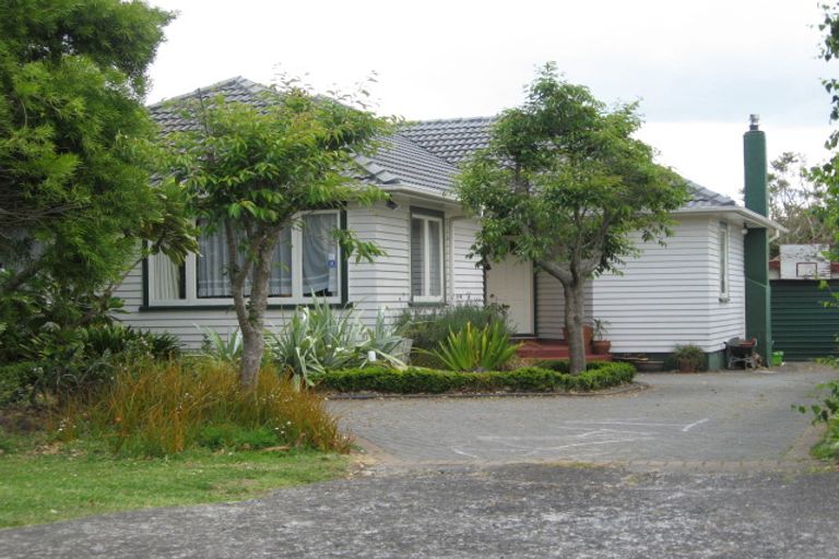 Photo of property in 28 Mcintyre Road, Mangere Bridge, Auckland, 2022