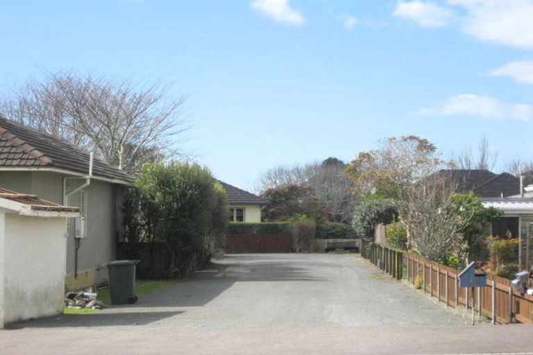 Photo of property in 41b Mangorei Road, Strandon, New Plymouth, 4312