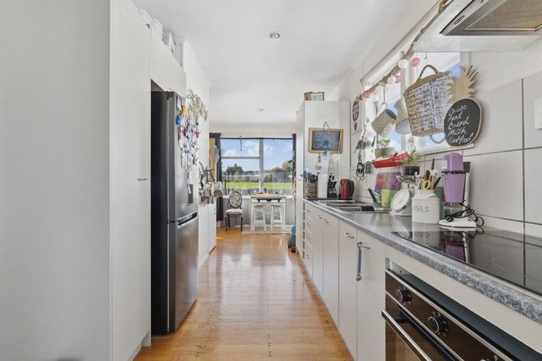 Photo of property in 67 Smiths Avenue, Papakura, 2110