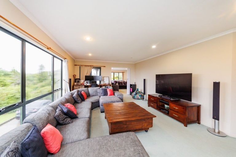 Photo of property in 15 Woodland Grove, Feilding, 4702