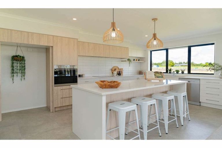 Photo of property in 11 The Lakes Drive, Kerikeri, 0230