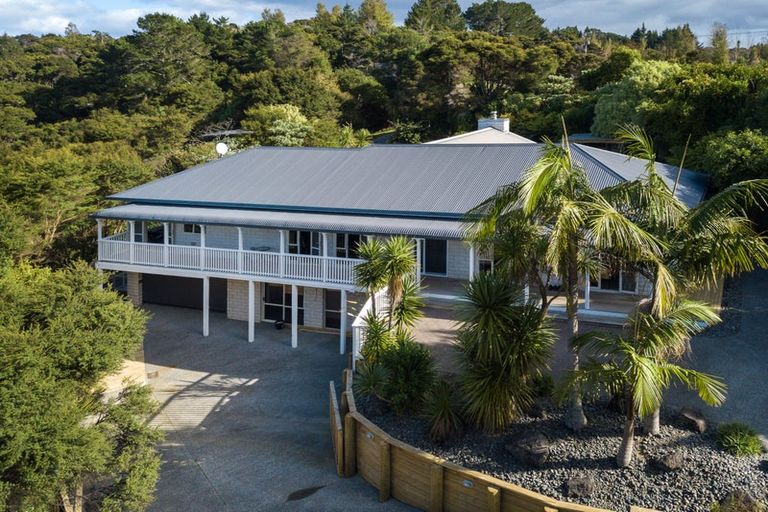 Photo of property in 247 Paremoremo Road, Lucas Heights, Auckland, 0632