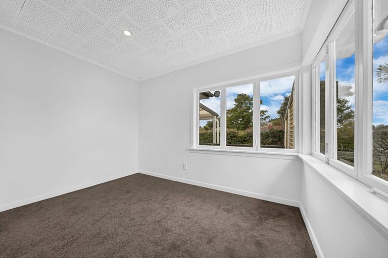 Photo of property in 76 Old Wairoa Road, Papakura, 2110