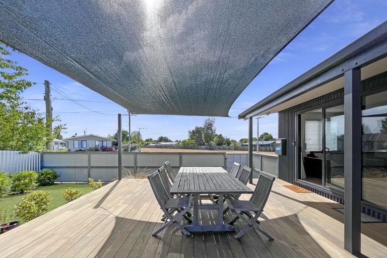 Photo of property in 14 Fraser Crescent, Twizel, 7901