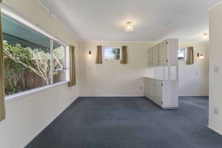 Photo of property in 57 Dale Road, Raumati South, Paraparaumu, 5032