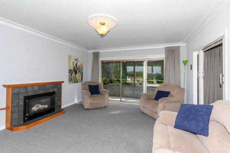 Photo of property in 8 Price Street, Westown, New Plymouth, 4310