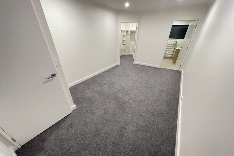 Photo of property in 42e Westgate Drive, Westgate, Auckland, 0614