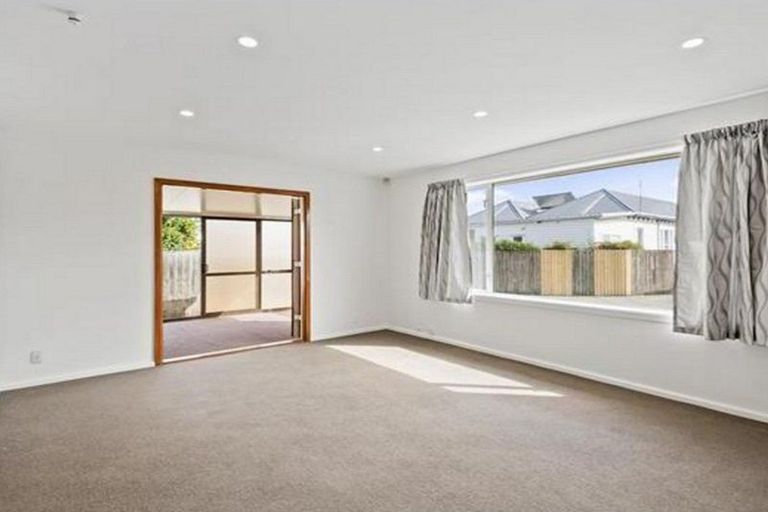 Photo of property in 63 Elizabeth Street, Riccarton, Christchurch, 8041