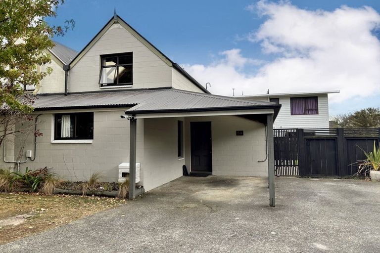 Photo of property in 5a Tapestry Grove, Silverstream, Upper Hutt, 5019
