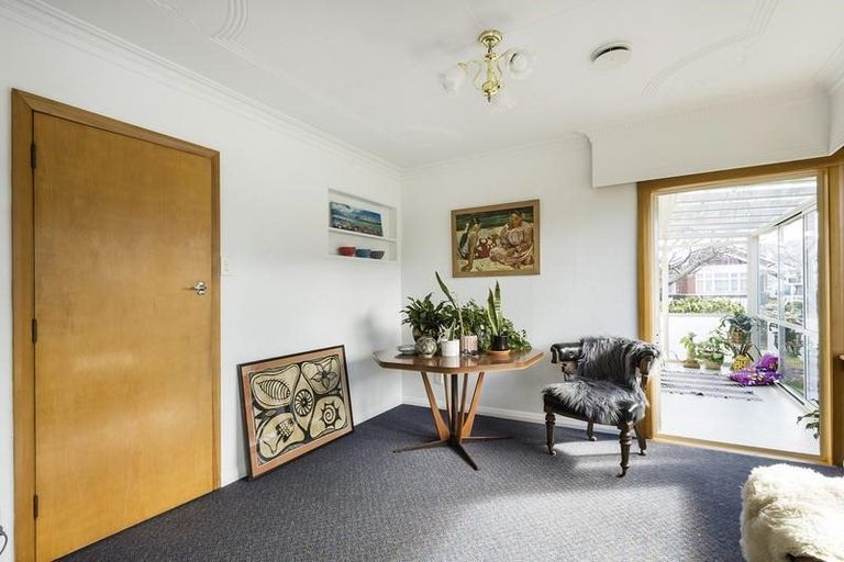 Photo of property in 127 Bay View Road, South Dunedin, Dunedin, 9012