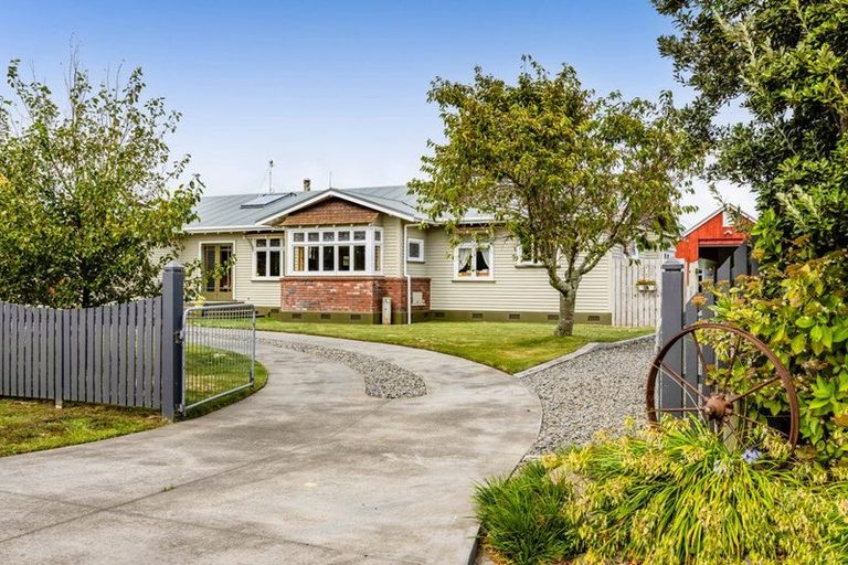 Photo of property in 11 Witiora Road, Oaonui, Opunake, 4681