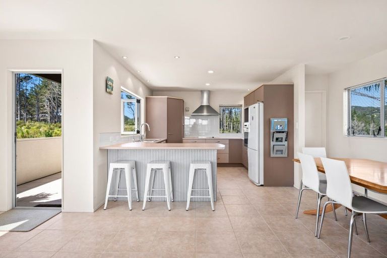 Photo of property in 9 Margaret Way, Langs Beach, Waipu, 0582