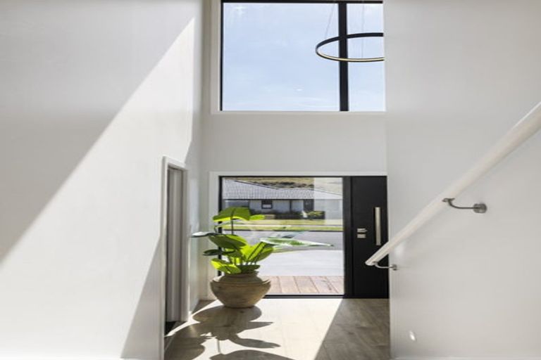 Photo of property in 12 Bob Carter Place, Welcome Bay, Tauranga, 3175