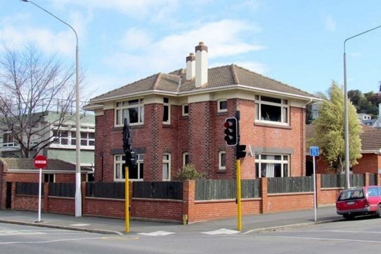 Photo of property in 35 Union Street West, North Dunedin, Dunedin, 9016