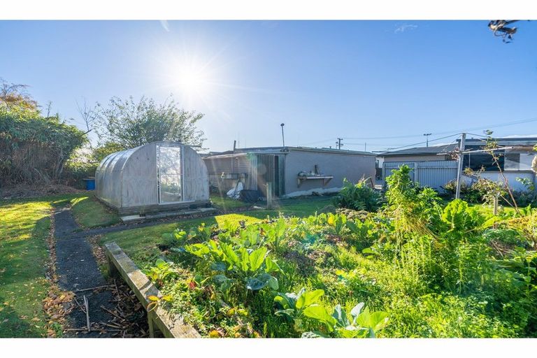 Photo of property in 8 Mackenzie Street, Winton, 9720