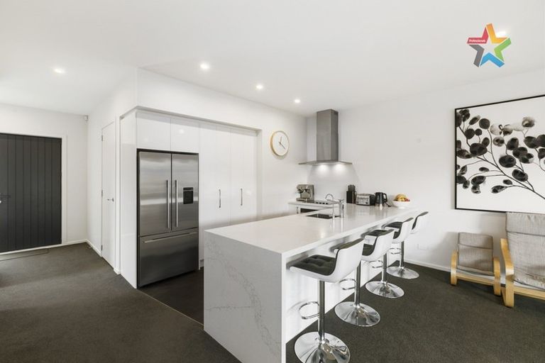 Photo of property in 15 Glen Evans Crescent, Fairfield, Lower Hutt, 5011