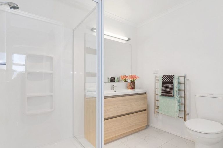 Photo of property in 14 Saint Thomas Avenue, Pyes Pa, Tauranga, 3112