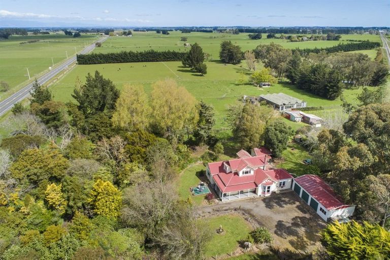 Photo of property in 1403a State Highway 1, Marton, 4787