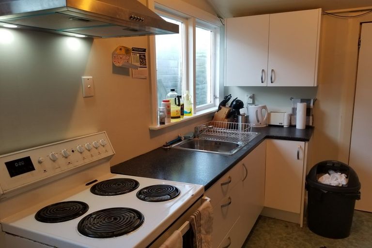 Photo of property in 3 Hyde Street, North Dunedin, Dunedin, 9016