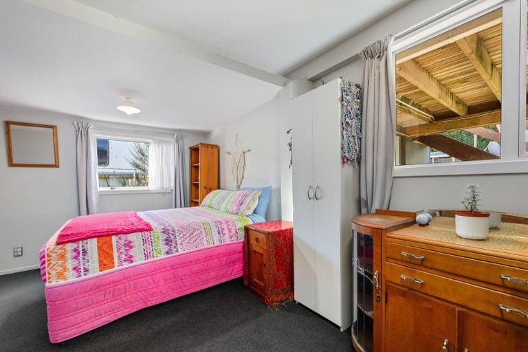 Photo of property in 14 Beach Road, Waikawa, Picton, 7220