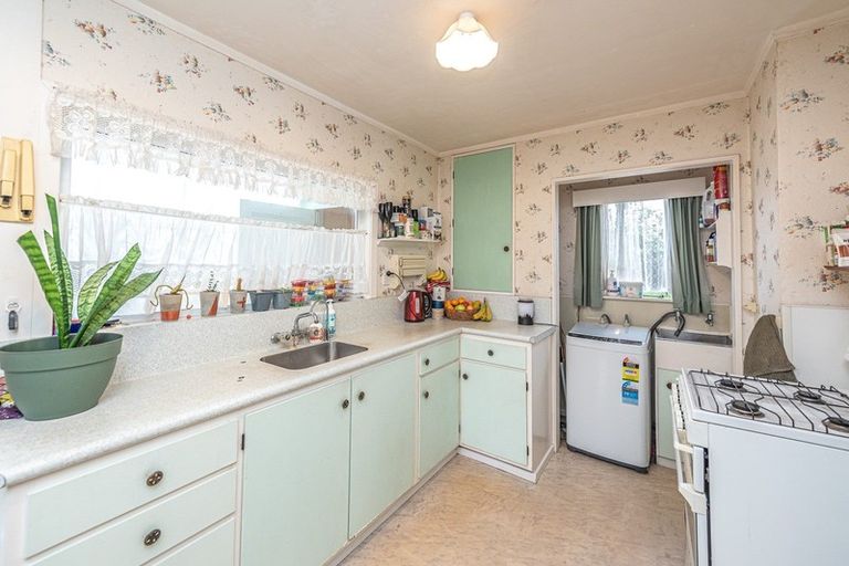 Photo of property in 35 Abbot Street, Gonville, Whanganui, 4501