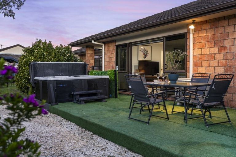 Photo of property in 20 Milson Drive, Papakura, 2110