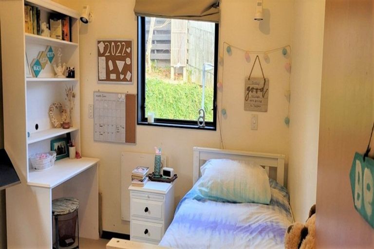 Photo of property in 3 Beauly Grove, Papakowhai, Porirua, 5024