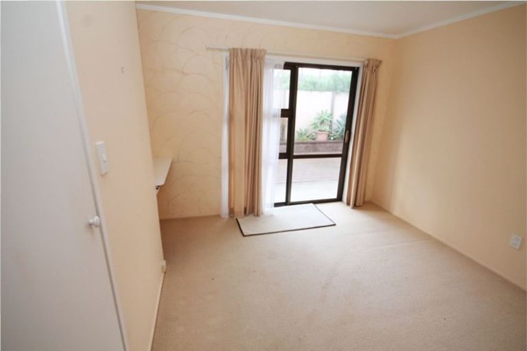 Photo of property in 563 Weymouth Road, Weymouth, Auckland, 2103