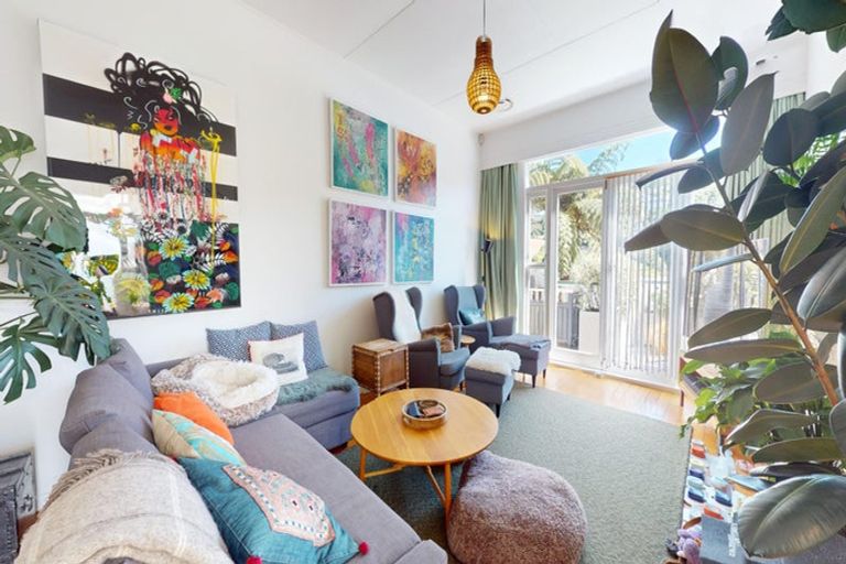 Photo of property in 5 Emerson Street, Berhampore, Wellington, 6023