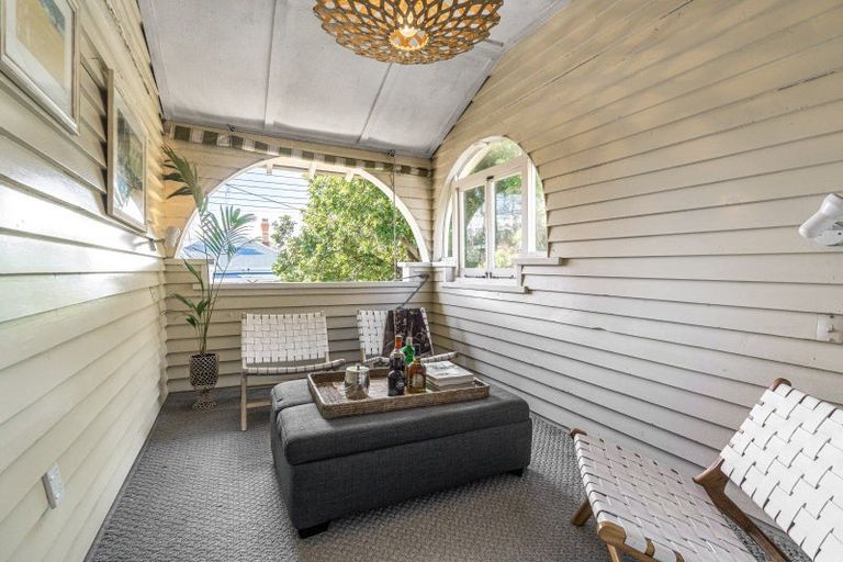 Photo of property in 11a Buchanan Street, Devonport, Auckland, 0624