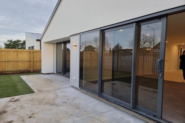 Photo of property in 16 Horoeka Street, Avonhead, Christchurch, 8042