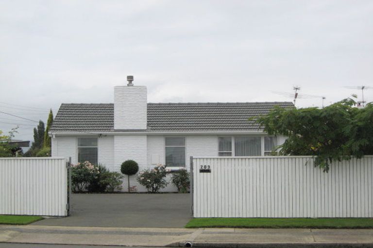 Photo of property in 203 Gordon Road, Mosgiel, 9024