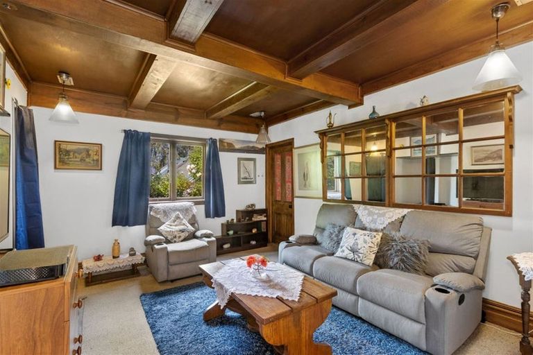 Photo of property in 36 Voelas Road, Lyttelton, 8082